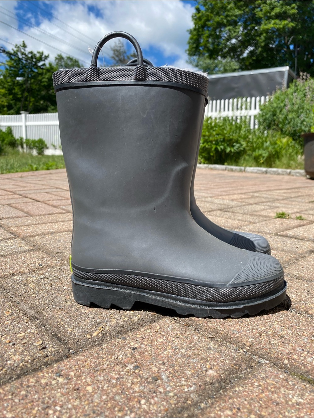 Kids Western Chief Gray Rubber Rain Boots (boy or girls size 1)